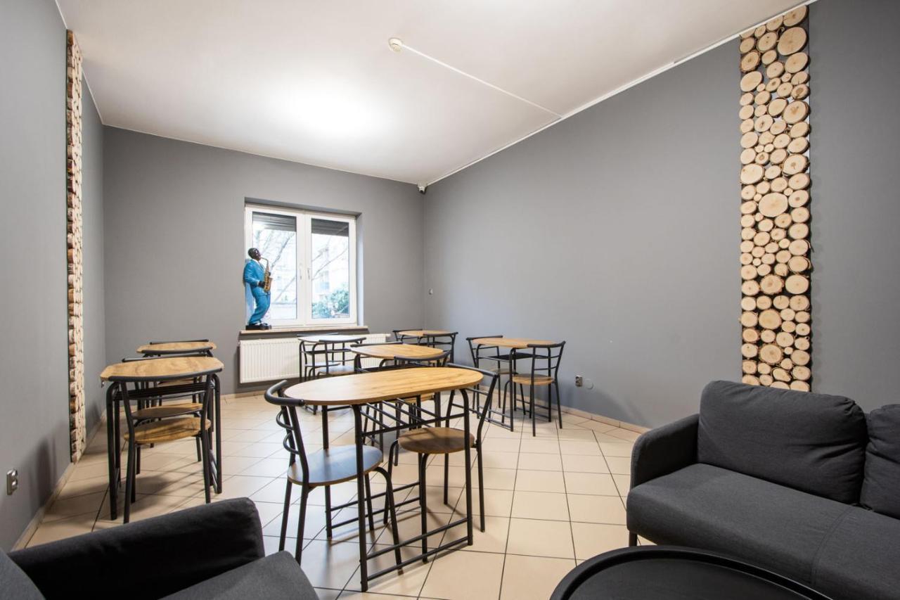 Hostel Krokodyl-Stara Praga Warsaw Exterior photo